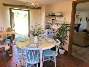 Kitchen at Haye Cornwall – Vegan-friendly holiday cottage with rescue animals in 25 acres in Liskeard