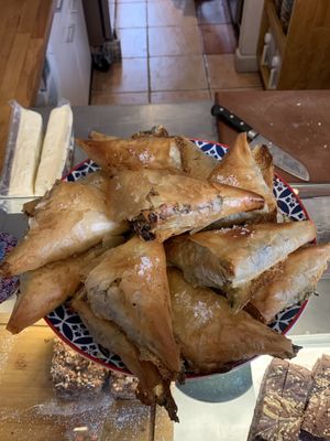 Vegan feta cheese & spinach samosas   at ELA  in Chamonix-mont-blanc