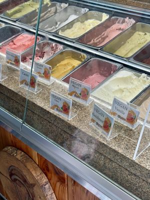 Vegan creamy options  at Capri  in Rotterdam