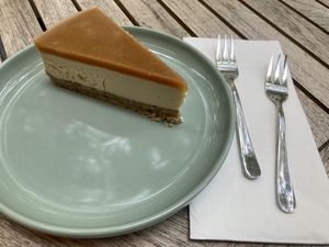 Caramel Cheesecake  at Vegan Vibes in Berlin