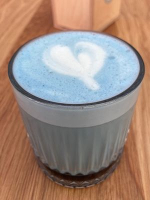Blue chai 💙  at Vegan Vibes in Berlin