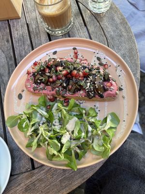 Hummus Bread with Mushrooms  at Vegan Vibes in Berlin