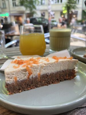 Carrot cake  at Vegan Vibes in Berlin