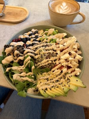 Vegan bowl   at Vegan Vibes in Berlin