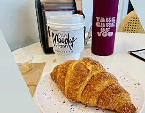 Churro Croissant at The Moody Vegan in Los Angeles