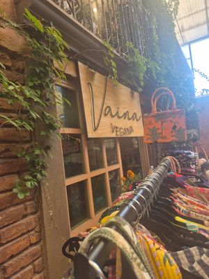  at Vaina Vegana in Naucalpan De Juarez