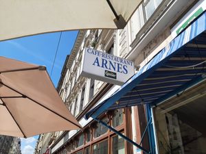  at Cafe Arnes in Vienna