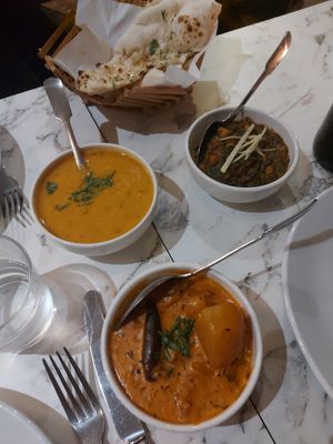Dal, chana palak, jhodpuri aloo at Silka - Borough Market in South East London