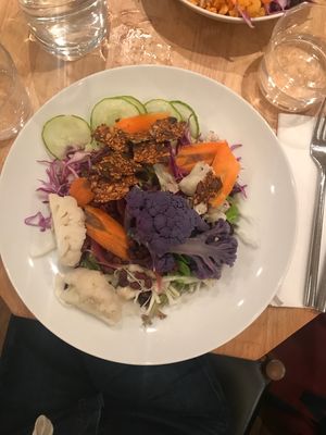 Salad! at Cafe Pinson - Marais in Paris