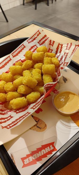 tater tots at Thunder Vegan - La Latina  in Madrid