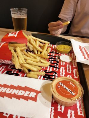 Papas con salsa!n at Thunder Vegan - La Latina  in Madrid