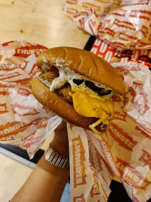 Finesse burger at Thunder Vegan - La Latina  in Madrid