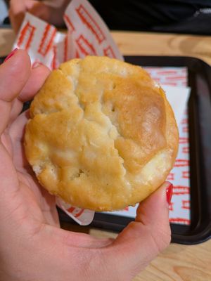 Lemon cookies at Thunder Vegan - La Latina  in Madrid