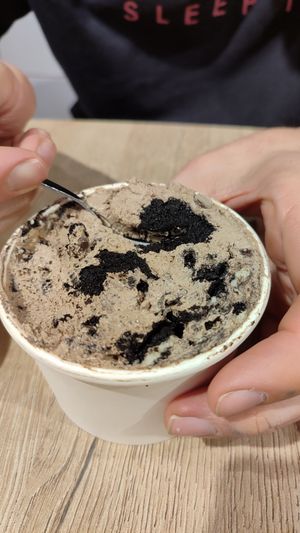 nuevo pudding de oreo, muy bueno at Thunder Vegan - La Latina  in Madrid
