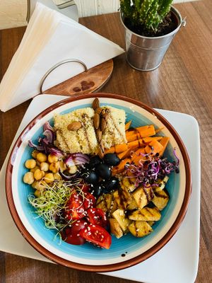  at Vasmacska KávéZoo in Budapest