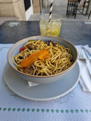Vegetarische Nudeln at O Encontro Gastrobar in Pontevedra