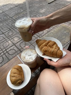 Pain au chocolat, Croissant und Vanilla Chay Latte💛  at O Plant-based - Nguyễn Đình Chiểu in Ho Chi Minh City