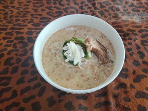 Tonkotsu ramen at Belly Button in Narita