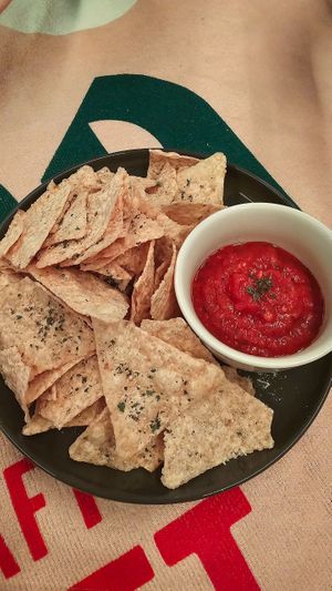 Nachos with Salsa dip at Belly Button in Narita