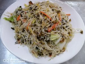 Fried Zao Cai Bee Hoon at Bao Bao Ais Kacang 2 宝宝红豆冰2 in Kuching