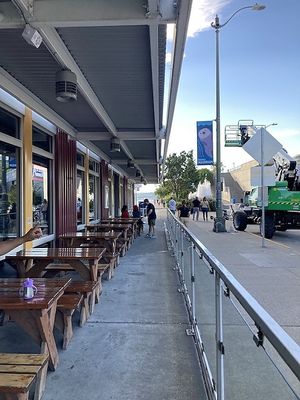 Exterior seating at Pub 70 in Seattle