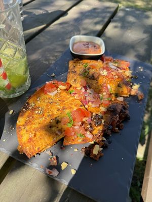   at Green Mama's in Karis