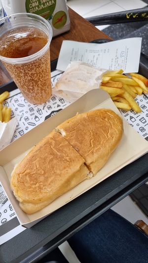 Hot dog combo at Prime Dog - Vila Mariana in Sao Paulo