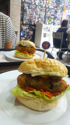 Vegan burger to support Santuario Terra dos Bichos at Prime Dog - Vila Mariana in Sao Paulo