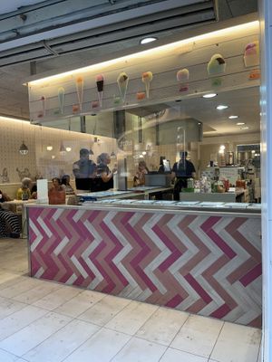   at Gelateria Italiana Olivier in Sitges