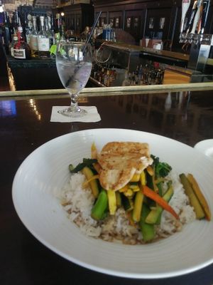 Vegan chicken stir fry at Triple George Grill in Las Vegas