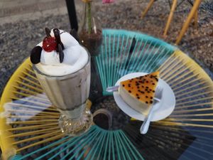  at Dulcería y Cafetería Di Lucca in Nunoa