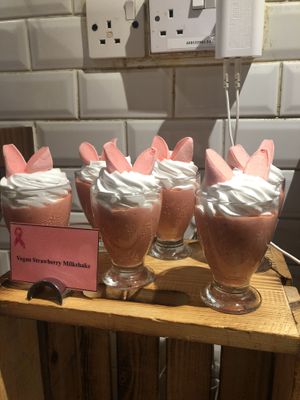 Vegan strawberry milkshake   at Giornotte in Abu Dhabi