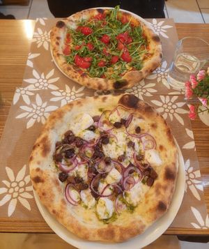Fresca (up), Fugazzeta (down) at Fabbrica Bar & Kitchen in Chavannes-pres-renens
