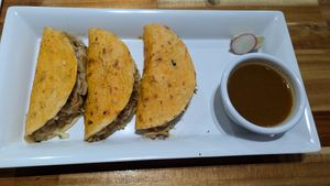 Jackfruit tacos at Birriaholic in Bethlehem