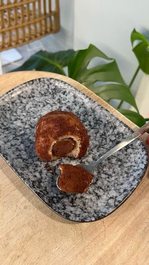 Mochi chocolate (gluten free) at Noa Poke Koukaki in Athens