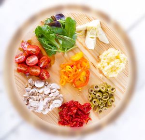 Vegan Ingredients
Plenty of choice of sustainable vegan ingredients to choose from for your pizza. Customize your flatbread at will. at Avatara Pizza in Calgary