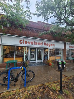 Beautiful Late August Morning at Cleveland Vegan in Lakewood