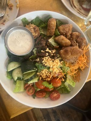 Chicken Bacon Ranch Salad  #Veganuary at Cleveland Vegan in Lakewood