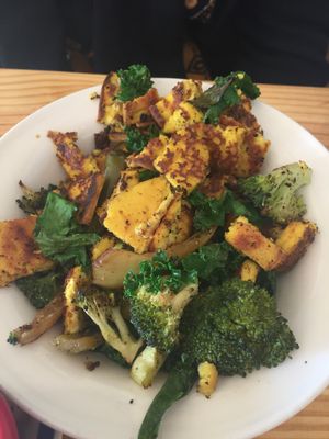 Junior scrambles at Cleveland Vegan in Lakewood