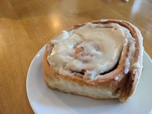 Cinnamon roll at Cleveland Vegan in Lakewood