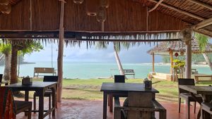 Stunning views whilst you eat  #Veganuary at Orion Cafe in Koh Phangan