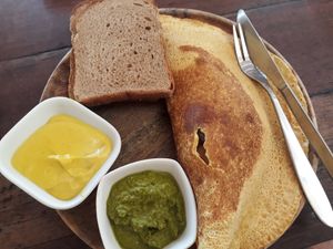 Omelette and toast at Orion Cafe in Koh Phangan