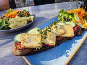 Beetroot Salad with Tofu at Alexandre in Reutlingen
