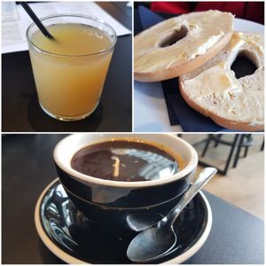 Fresh apple juice, great coffee and toasted bagels at Foundation Coffee House in Manchester