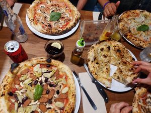  at Pizzeria Eden Barcelona in Barcelona