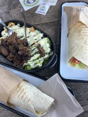 Rollo falafel, wrap, box  at Gustav Grün in Hamburg