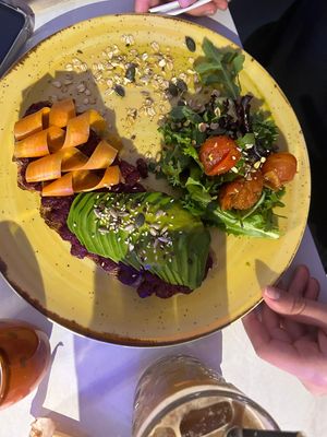 Billie toast at Seventh Brunch Chiado in Lisbon