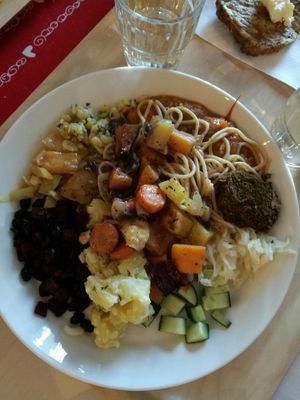 vegan food at Kasvisravintola Karpalo in Kuusamo