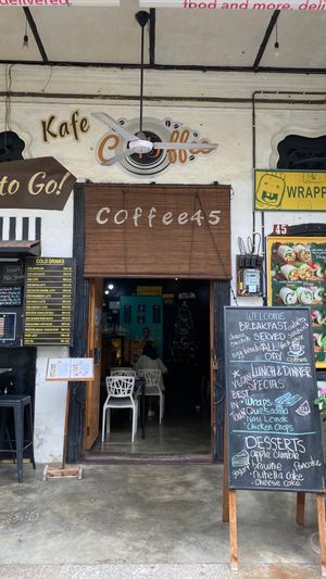 Front view at Wrappy Yappy in Penang