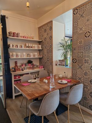  at Bella's Tea Room in Bagnoles-de-lorne-normandie